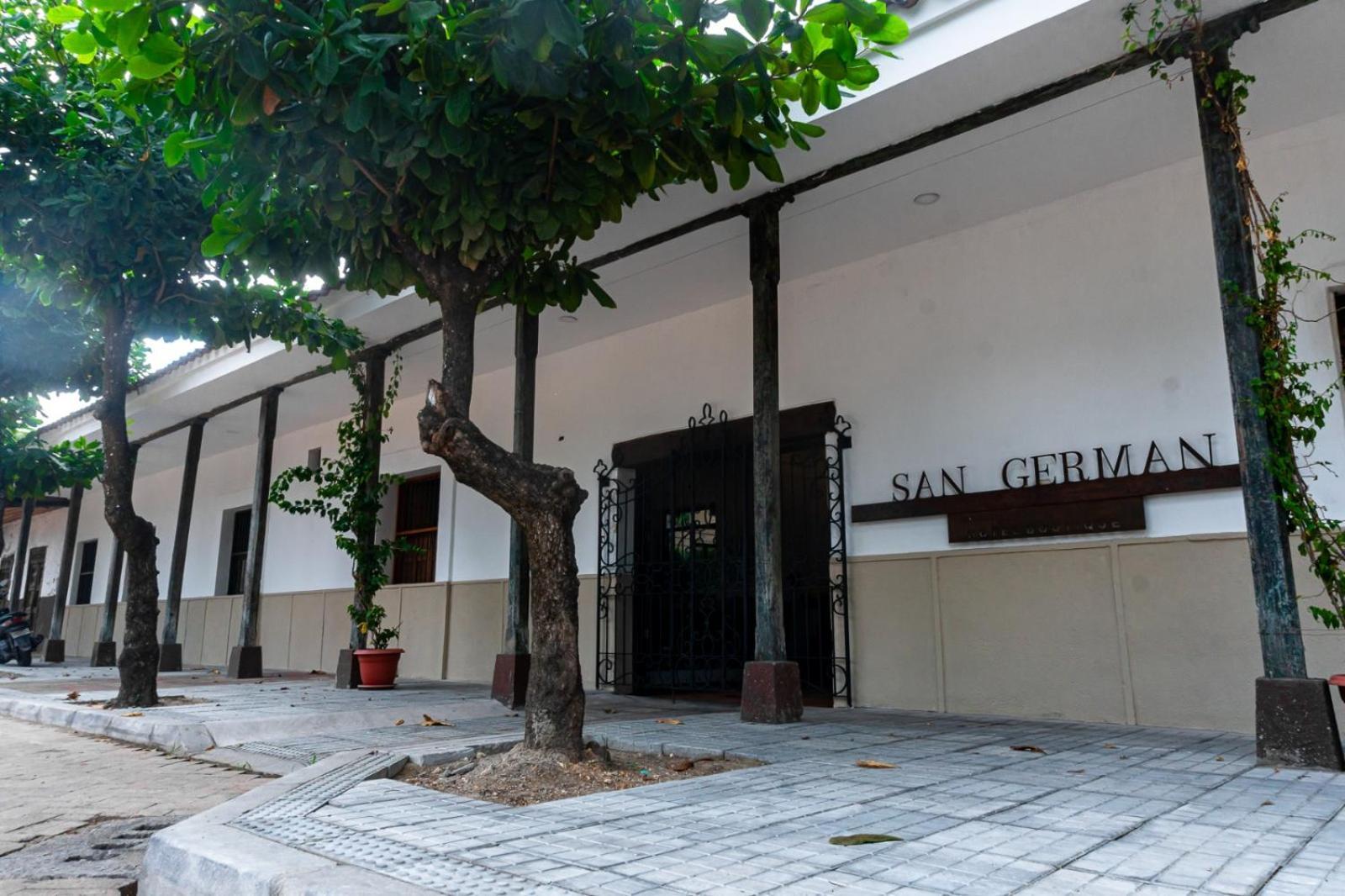 Hotel San German 히라르도트 외부 사진